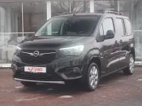 Używany Opel Combo 130 KM (95 kW) 2022 Czarny Minivan