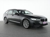 Gebraucht BMW 530e Shadowline 292 PS (214 kW) 2022 Sophistograu Limousine