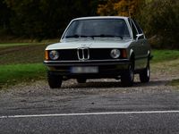 Używany BMW 318 102 KM (75 kW) 1980 Zielony Sedan/Limuzyna