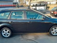 Second-hand Ford Focus Style 101 CP (74 kW) 2010 Negru Break