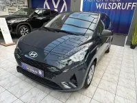 Neu Hyundai i10 Comfort 63 PS (46 kW) 2025 Grau Kleinwagen