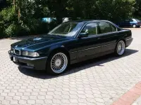 Gebraucht BMW 750 326 PS (239 kW) 1995 Grün Limousine