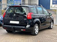 Gebraucht Peugeot 5008 150 PS (110 kW) 2013 Schwarz Van / Kleinbus