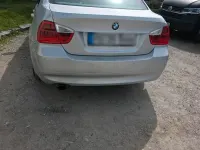 Gebraucht BMW 318 129 PS (94 kW) 2008 Silber Limousine