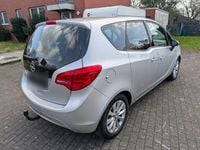 Gebraucht Opel Meriva 120 PS (88 kW) 2012 Silber Van / Kleinbus