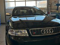 Second-hand Audi RS4 265 CP (194 kW) 2001 Negru Break