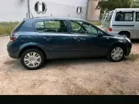 Gebraucht Opel Astra 120 PS (88 kW) 2009 Blau Limousine