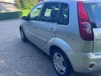 Gebraucht Ford Fiesta 80 PS (58 kW) 2008 Grau Kleinwagen