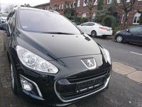 Gebraucht Peugeot 308 SW Family 111 PS (81 kW) 2012 Schwarz Kombi