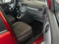 Gebraucht Ford C-MAX 125 PS (91 kW) 2007 Rot Van / Kleinbus