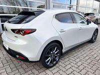 Gebraucht Mazda 3 Exclusive-Line 122 PS (89 kW) 2024 Ceramicweiß metallic Kleinwagen