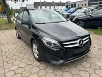 Gebraucht Mercedes B220 177 PS (130 kW) 2015 Braun Kleinwagen