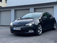 Gebraucht Opel Astra GTC 165 PS (121 kW) 2012 Schwarz Limousine
