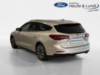 Gebraucht Ford Focus Titanium X 116 PS (85 kW) 2024 Polarsilber metallic Kombi