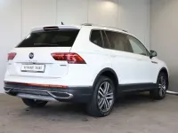 Gebraucht VW Tiguan Allspace 200 PS (147 kW) 2023 Weiß SUV
