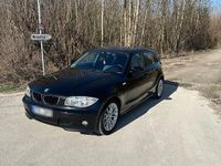 Gebraucht BMW 118 129 PS (94 kW) 2005 Schwarz Kleinwagen