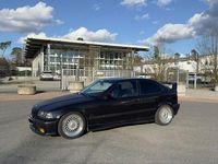 Gebraucht BMW 323 M Sport 170 PS (125 kW) 1997 Schwarz Limousine