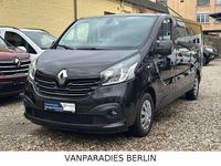 Second-hand Renault Trafic Expression 125 CP (91 kW) 2016 Negru Monovolum