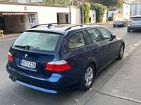 Gebraucht BMW 523 190 PS (139 kW) 2009 Blau Kombi