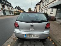 Gebraucht VW Polo 75 PS (55 kW) 2005 Silber Kleinwagen