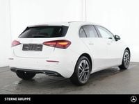 Gebraucht Mercedes A200 Progressive 163 PS (119 kW) 2024 Weiß Limousine