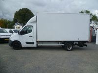 Gebraucht Opel Movano 131 PS (96 kW) 2018 Polar white Van
