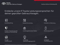 gebraucht Toyota Yaris Hybrid Club Basis + Comfort-Paket + Technik-Paket Hybrid