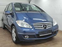 Gebraucht Mercedes A150 95 PS (69 kW) 2008 Blau Kleinwagen