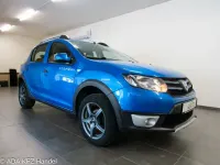 Gebraucht Dacia Sandero Prestige 90 PS (66 kW) 2015 Blau SUV