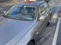 Gebraucht BMW 318 143 PS (105 kW) 2011 Limousine