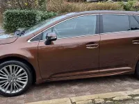 Gebraucht Toyota Avensis Edition-S 147 PS (108 kW) 2016 Braun Kombi