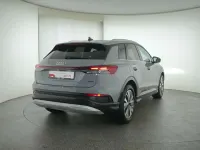Gebraucht Audi Q4 e-tron Sport 219 kW (299 PS) 2023 Kieselgrau SUV