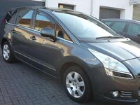 Gebraucht Peugeot 5008 156 PS (114 kW) 2010 Grau Van / Kleinbus