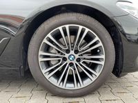 gebraucht BMW 530 d Touring Aut Sport Line