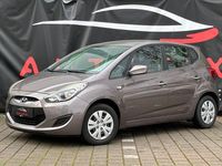 Gebraucht Hyundai ix20 Edition 90 PS (66 kW) 2012 Braun Kleinwagen
