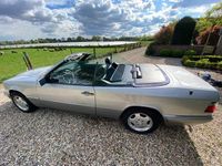 Gebraucht Mercedes 200 136 PS (100 kW) 1994 Silber Cabrio
