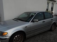 Gebraucht BMW 318 143 PS (105 kW) 2002 Silber Limousine