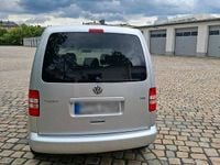 Second-hand VW Caddy 105 CP (77 kW) 2012 Argintiu Monovolum