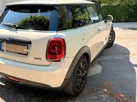 Second-hand Mini ONE 102 CP (75 kW) 2016 Alb Hatchback