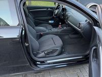 Gebraucht Audi A3 Ambiente 150 PS (110 kW) 2015 Schwarz Coupé