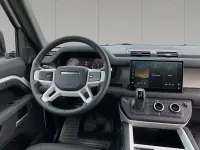 Neu Land Rover Defender SE Dynamic 252 PS (185 kW) 2026 Fuji white SUV