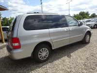 Gebraucht Kia Carnival EX 150 PS (110 kW) 2005 Grau Van / Kleinbus