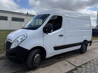 Gebraucht Opel Movano 131 PS (96 kW) 2019 Weiß Van / Kleinbus