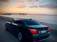 Gebraucht BMW 520 163 PS (119 kW) 2009 Grau Limousine