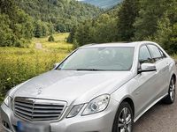 Gebraucht Mercedes E200 136 PS (100 kW) 2010 Silber Limousine