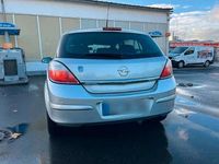Gebraucht Opel Astra 101 PS (74 kW) 2004 Silber Kleinwagen