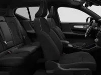 Neu Volvo XC40 Plus 197 PS (144 kW) 2026 Grün SUV