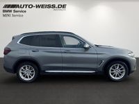 Gebraucht BMW X3 Performance 190 PS (139 kW) 2023 Skyscraper grau metallic (grau) SUV