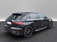 Gebraucht Audi RS3 Sportback Ambiente 400 PS (294 kW) 2023 Mythosschwarz metallic Kleinwagen