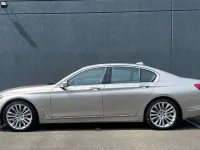 Gebraucht BMW 730 Sport Line 265 PS (194 kW) 2018 Silber Limousine